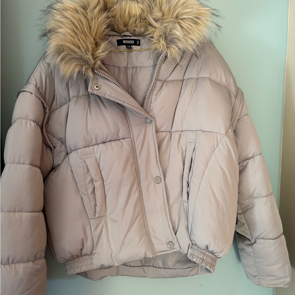 Missguided+ Light Gray Puffer Jacket with Faux Fur